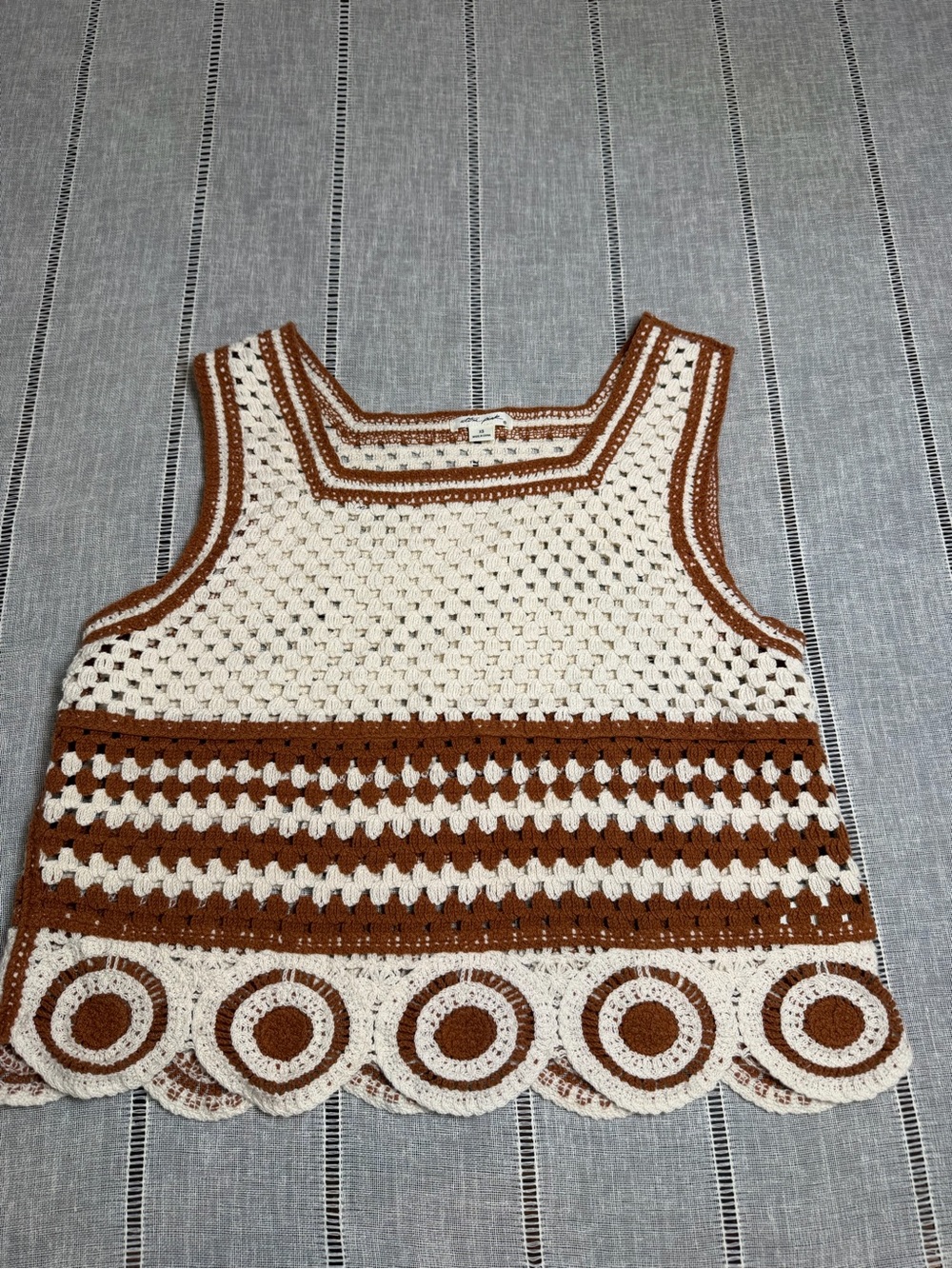 Ultra Pink Crochet Square Neck Tank Top in White and Brown - Picture 7 of 12